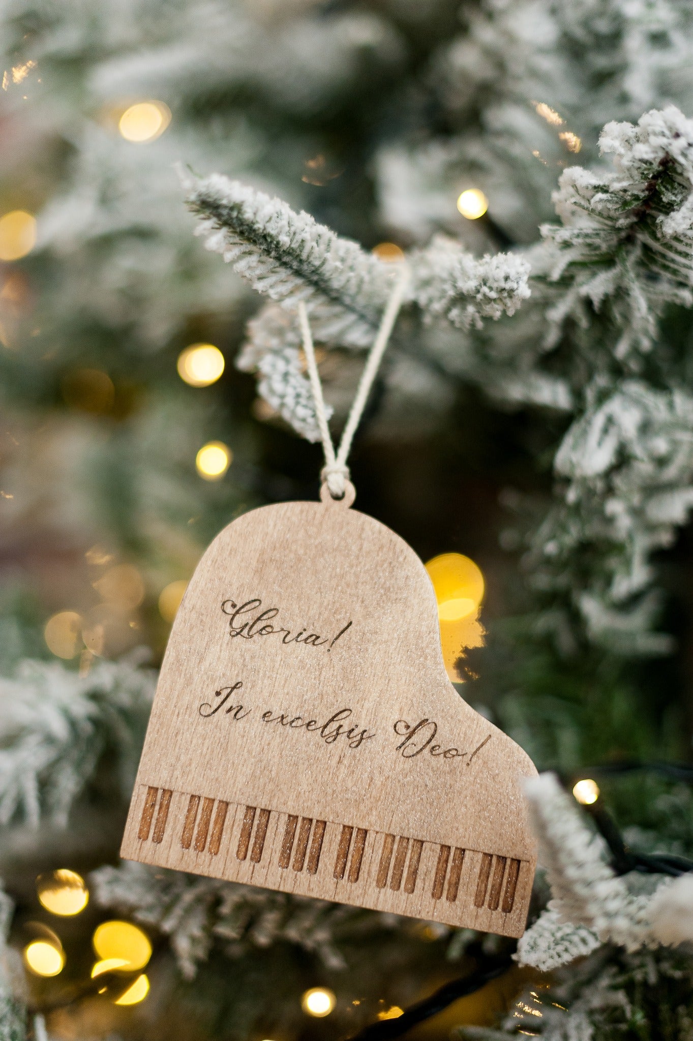 Ornament de brad - Instrumente muzicale din lemn vopsit auriu, PIAN