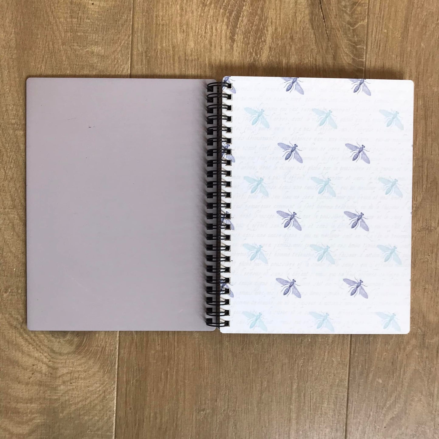 Agendă, Carnețel cu coperți din lemn vopsit roz, C de la CREATE