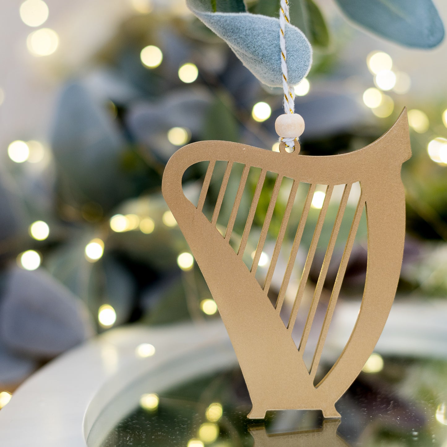 Ornament de brad - Instrumente muzicale din lemn vopsit auriu, HARFA