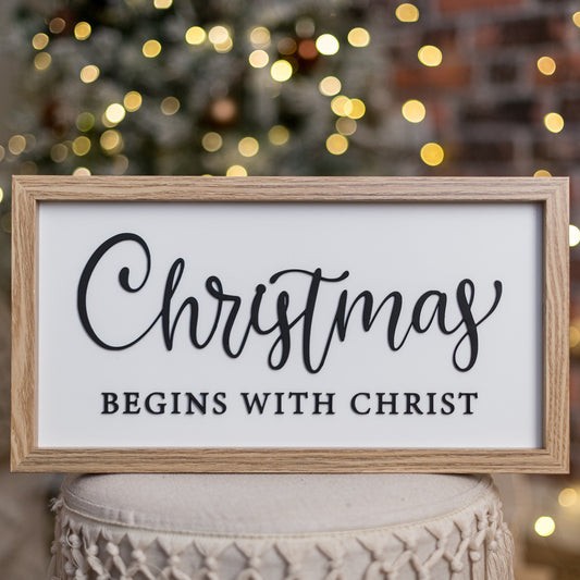 Ramă Christmas begins with Christ - Decor de Crăcun