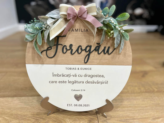 Decorațiune personalizată cu verset de binecuvântare și nume de familie 3D, cu aranjament și fundițe