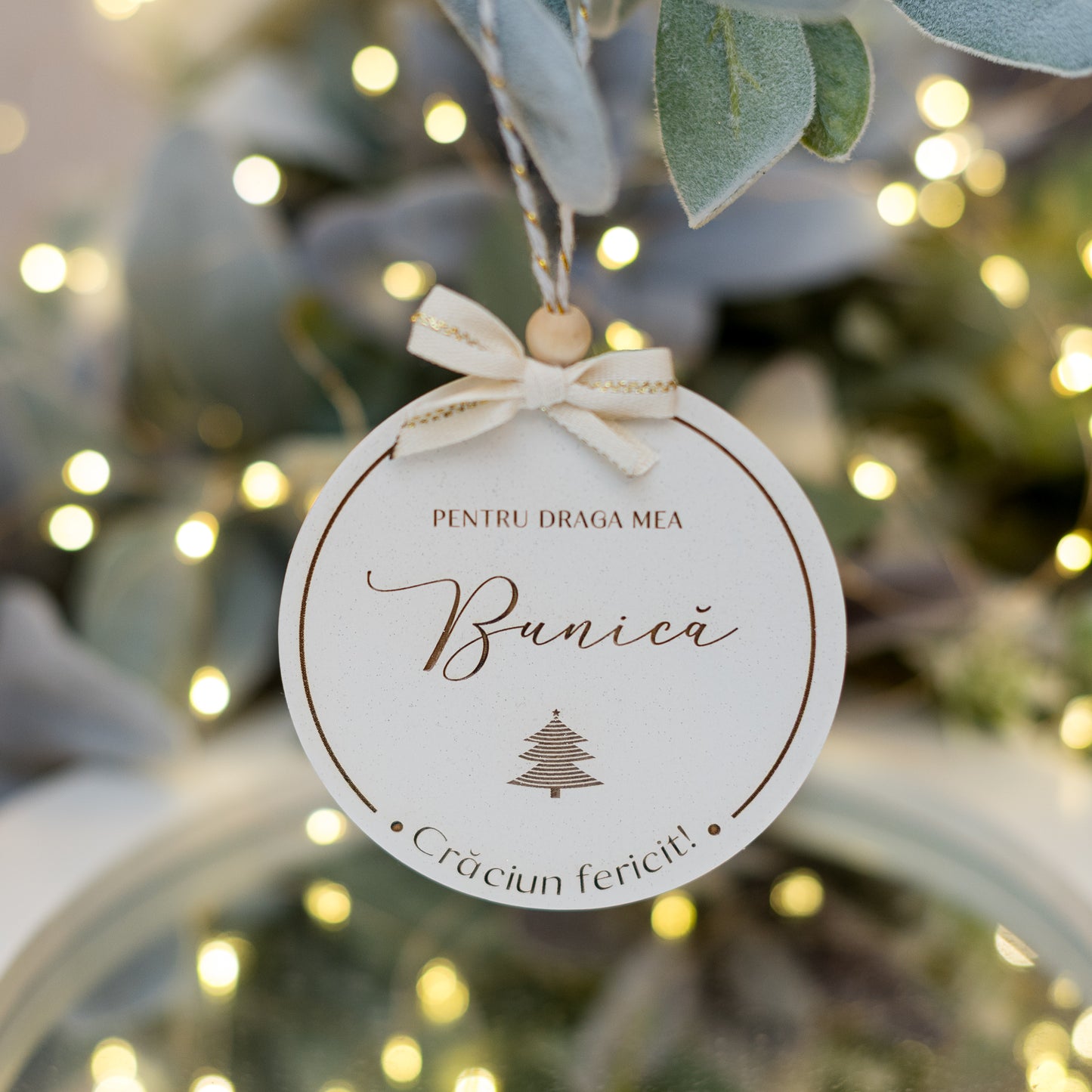 Ornament din lemn cu gravură personalizată pentru BUNICA