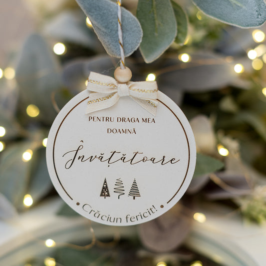 Ornament din lemn cu gravură personalizată pentru doamna ÎNVĂȚĂTOARE